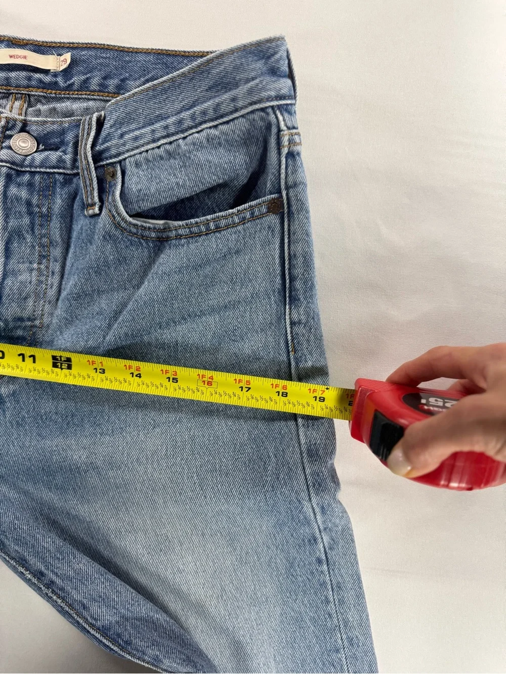 Levi's Wedgie Straight Leg Jeans | 29 High Rise | Raw Hem | 100% Cotton